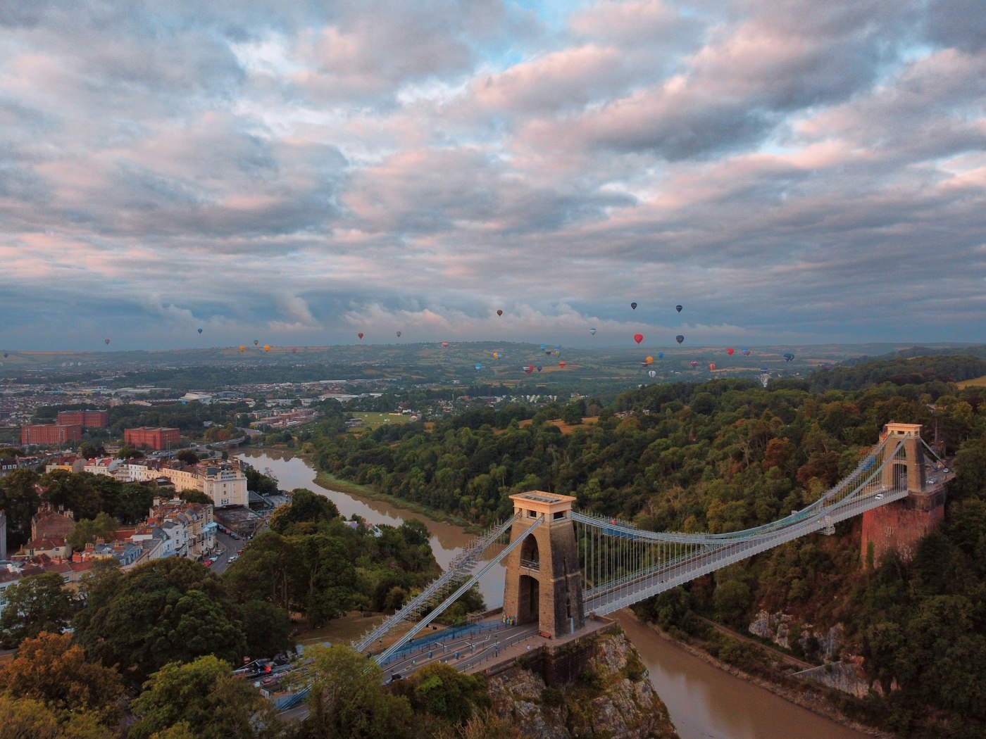 Bristol Clifton Suspension Bridge hot air balloons