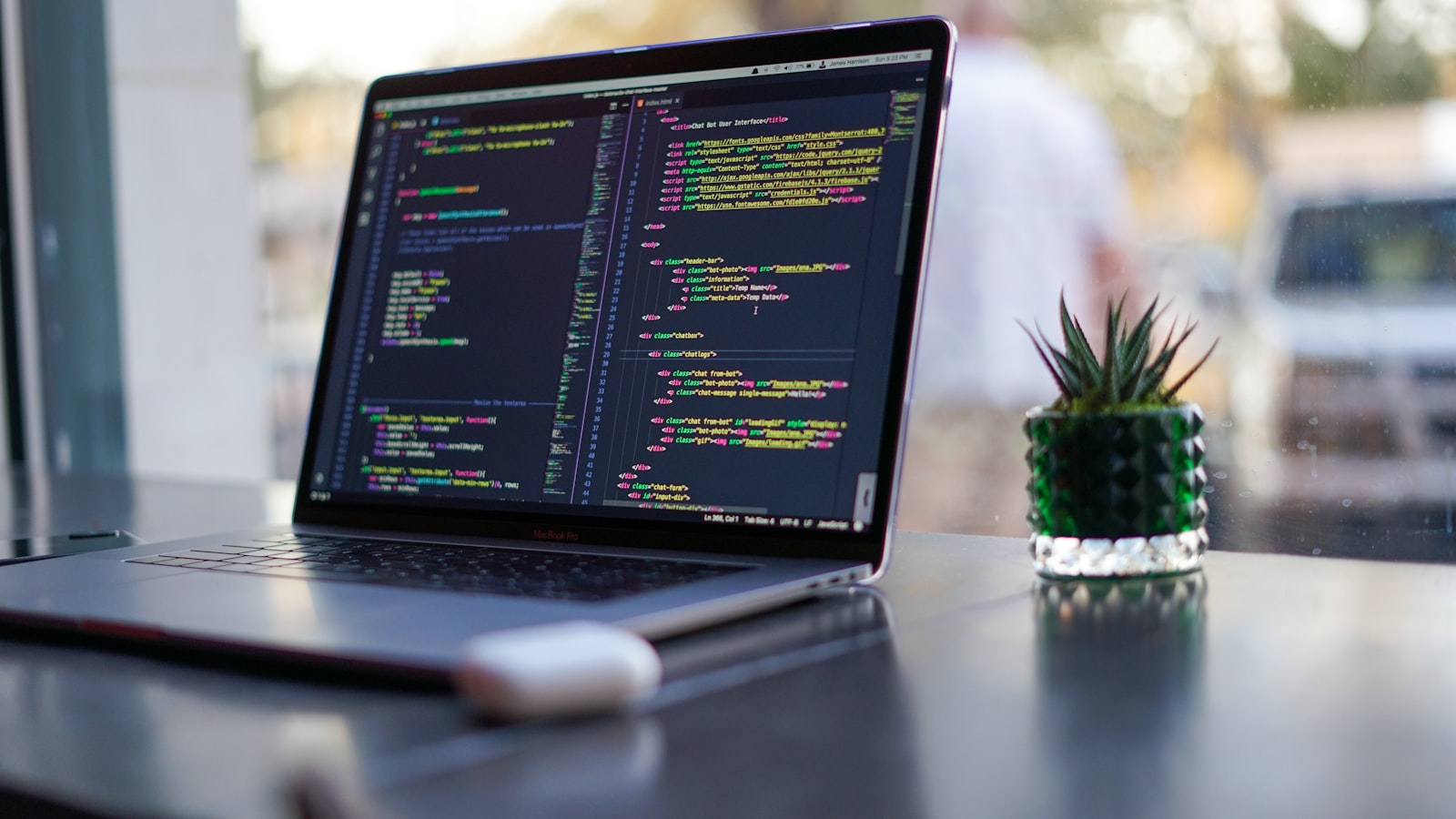 IT contractor working